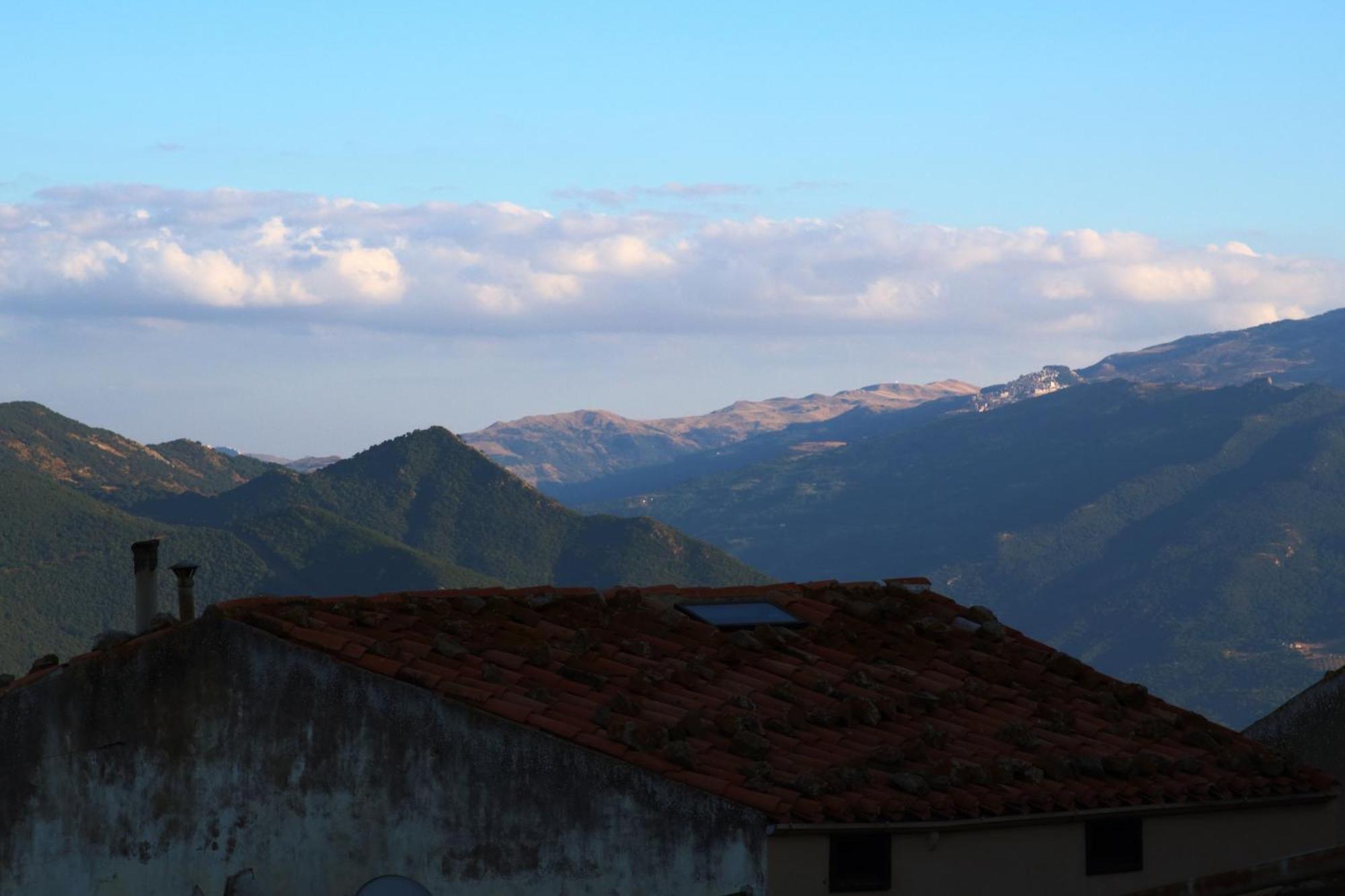 Aurusa - Casa Vacanze Pollina, Sicilia Autentica Buitenkant foto